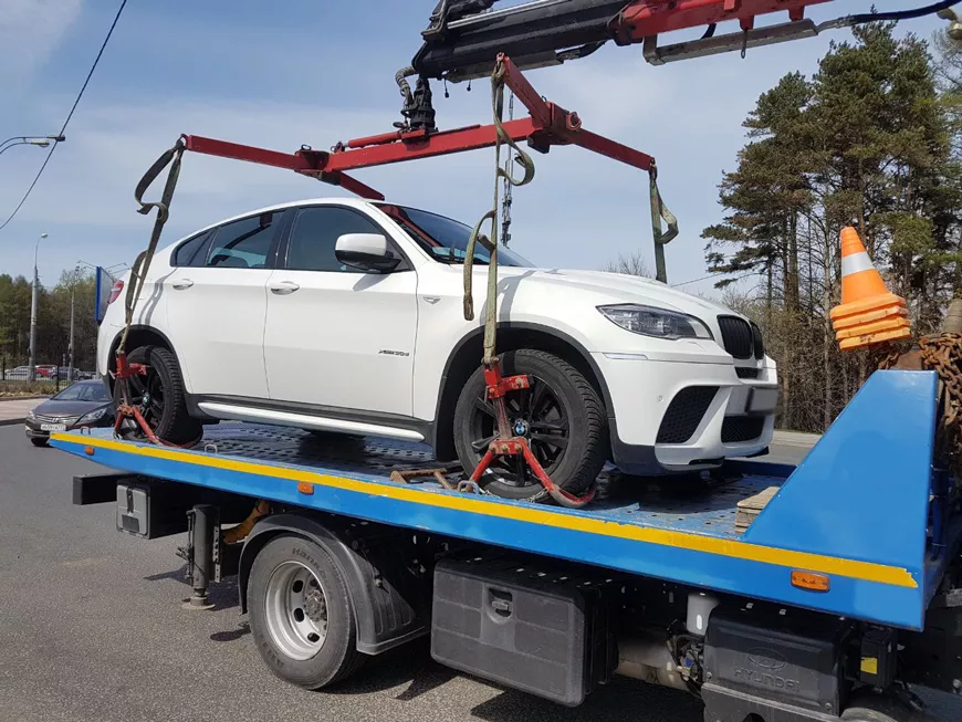 Эвакуация легковых автомобилей
